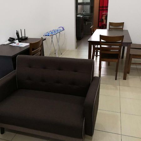 Address No 915, Lorong Uni Central 13, Taman Uni Central, Kuching Samarahan Expressway Luaran gambar