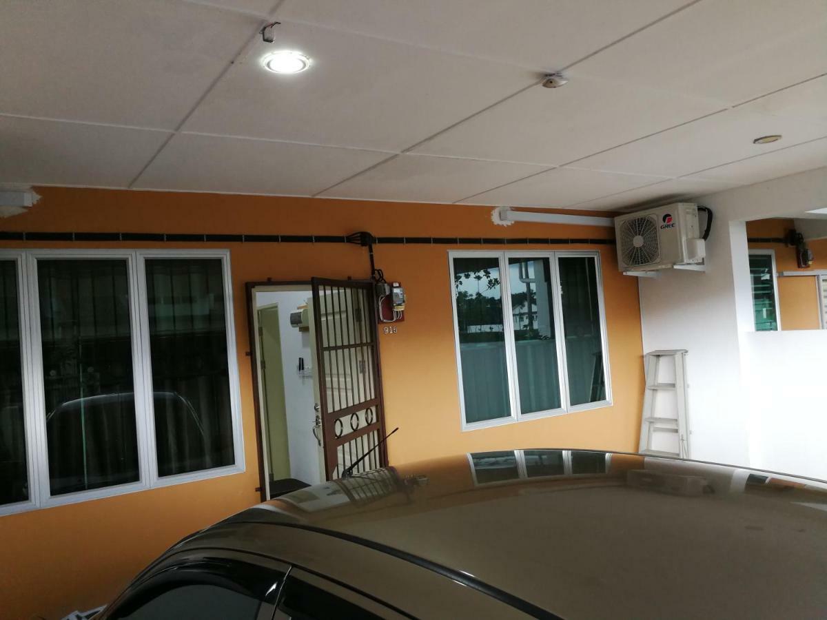 Address No 915, Lorong Uni Central 13, Taman Uni Central, Kuching Samarahan Expressway Luaran gambar
